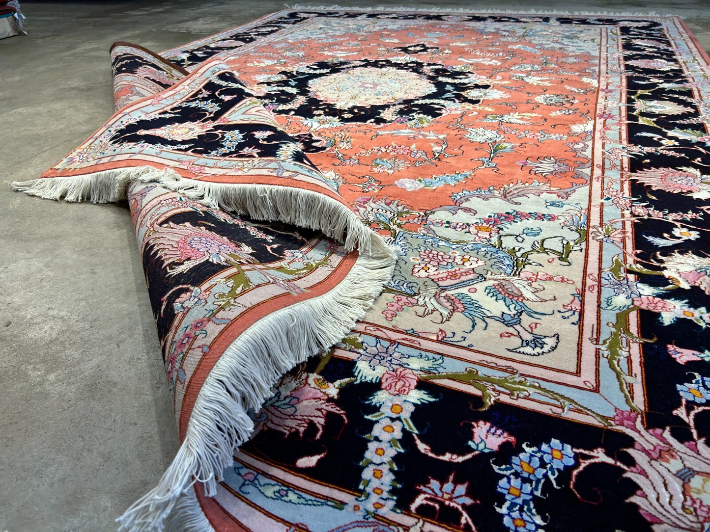 7'x10' Fine Hand-Knotted Wool & Silk Tabrize Rug - Area Carpet