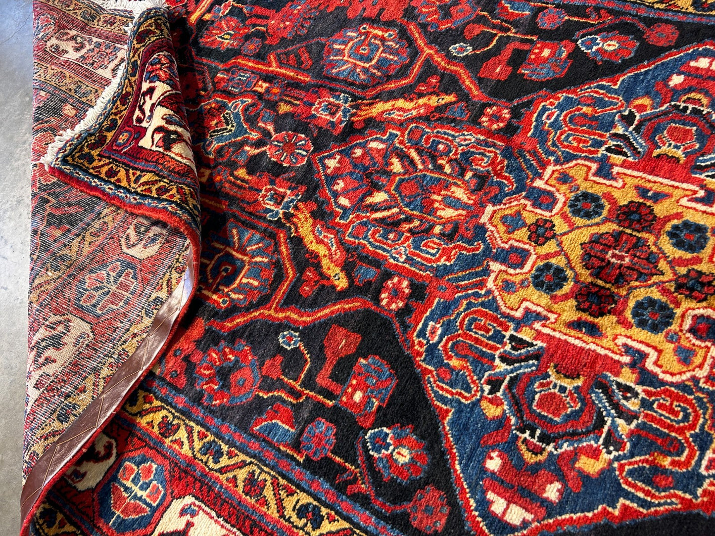 5'0" x 9'5'' Hand-Knotted 100% Lamb Wool Pile Nahavande Area Rug