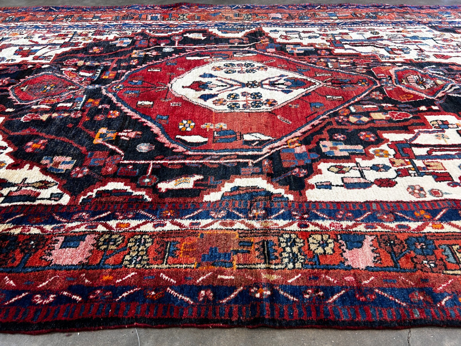 5'1" x 10'10'' Hand-Knotted 100% Lamb Wool Carpet - Nahavande Area Rug