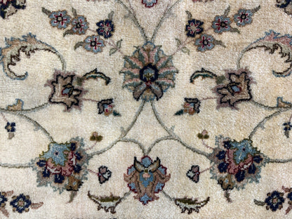 7’x9’11” Vintage Hand-Knotted 100% Wool Pile Tabrize Area Rug - Carpet