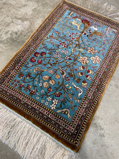 2'1"x3'1" Very Fine Hand-Knotted 100% Silk Tree of Life Kashane Rug