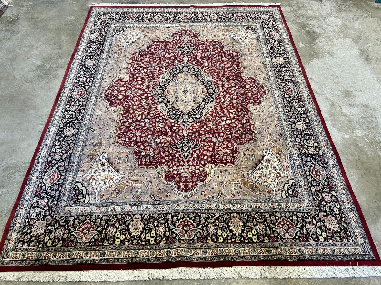 9'x12' Hand-Knotted 100% Wool Pile Tabrize Carpet - Area Rug