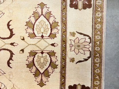 7'0"x9'3" Hand-Knotted 100% Wool Pile Indian Arut Carpet - Area Rug