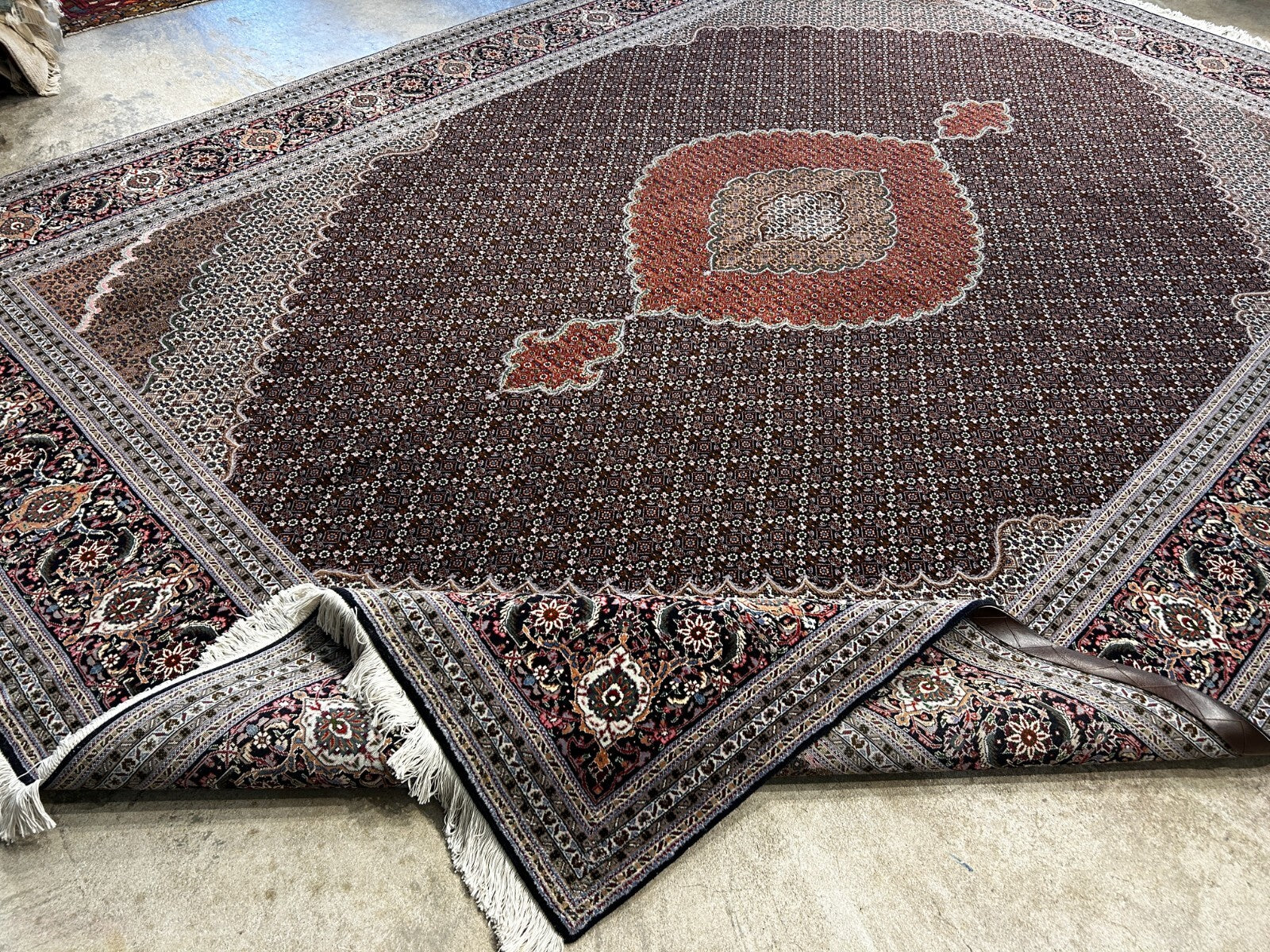 8'3"x11'5" Fine Hand-Knotted Wool & Silk Oriental Rug - Area Carpet