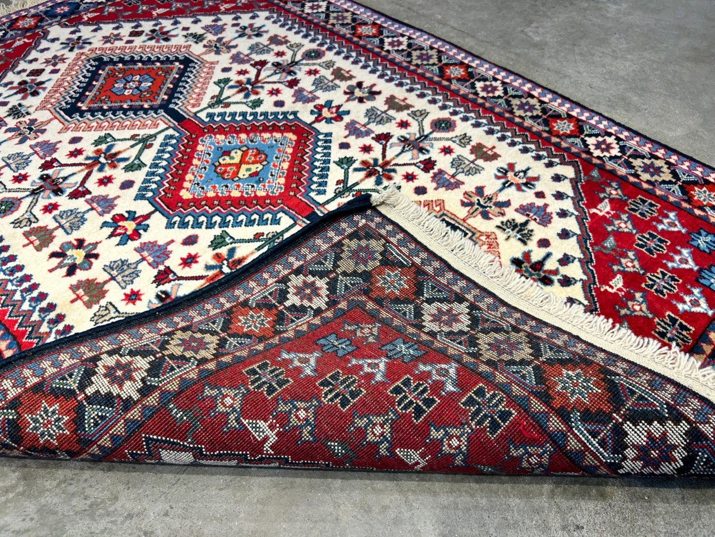 3'5"x5' Hand-Knotted 100% Wool Pile Yalamehe Rug