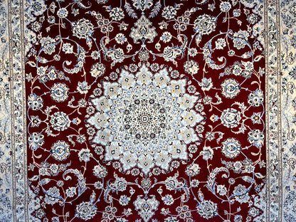 6'7"x9'6" Fine Hand-Knotted Wool & Silk Naine Rug - Area Carpet