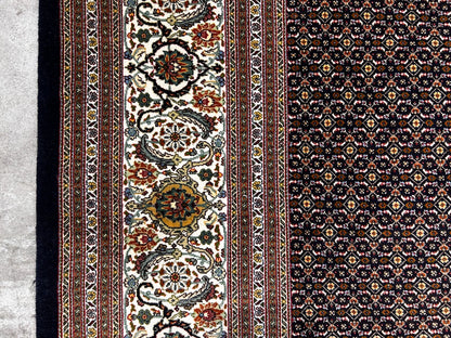 8'4"x11'2" Fine Hand-Knotted 100% Wool Pile Tabrize Fish Style Rug - Carpet