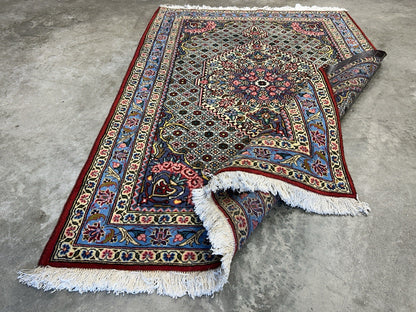 3'5"x5'2" Hand-Knotted 100% Wool Pile Persiane Bakhtiarie Rug