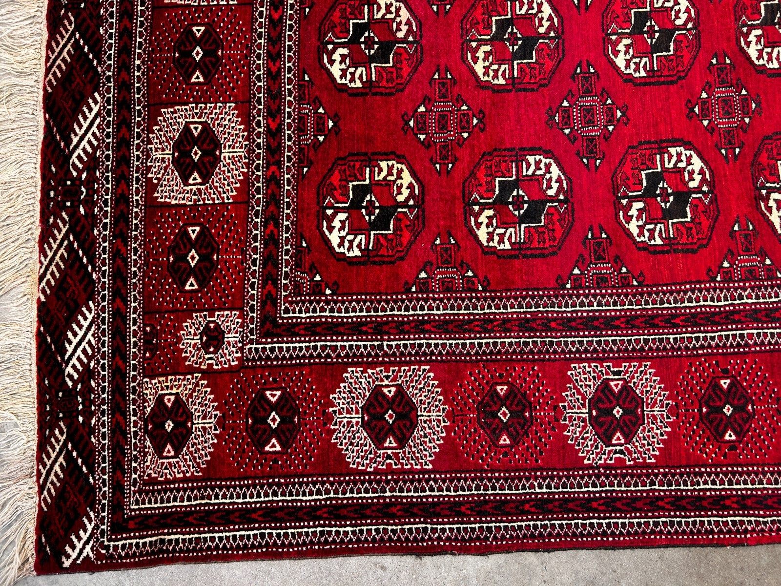 7'6" x 11'5'' Hand-Knotted 100% Wool Pile Turkamane Area Rug - Carpet