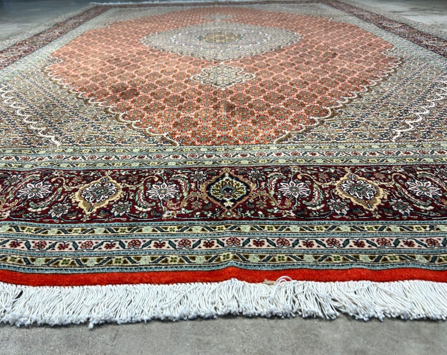 6'6"x9'6" Fine Hand-Knotted Wool & Silk Blend Tabrize Mahi Carpet - Area Rug