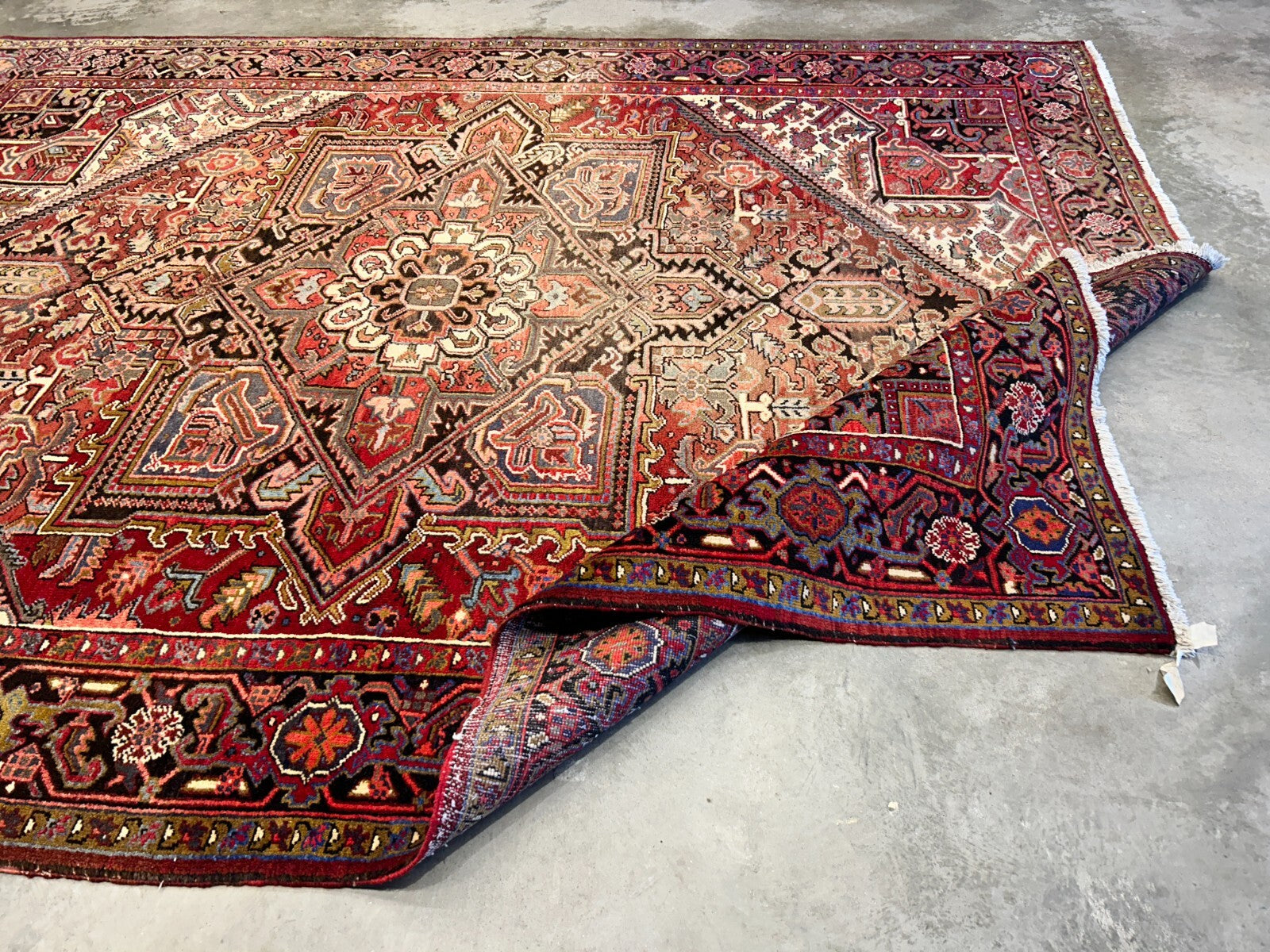 9'x11'9" Hand-Knotted 100% Wool Pile Herize Rug