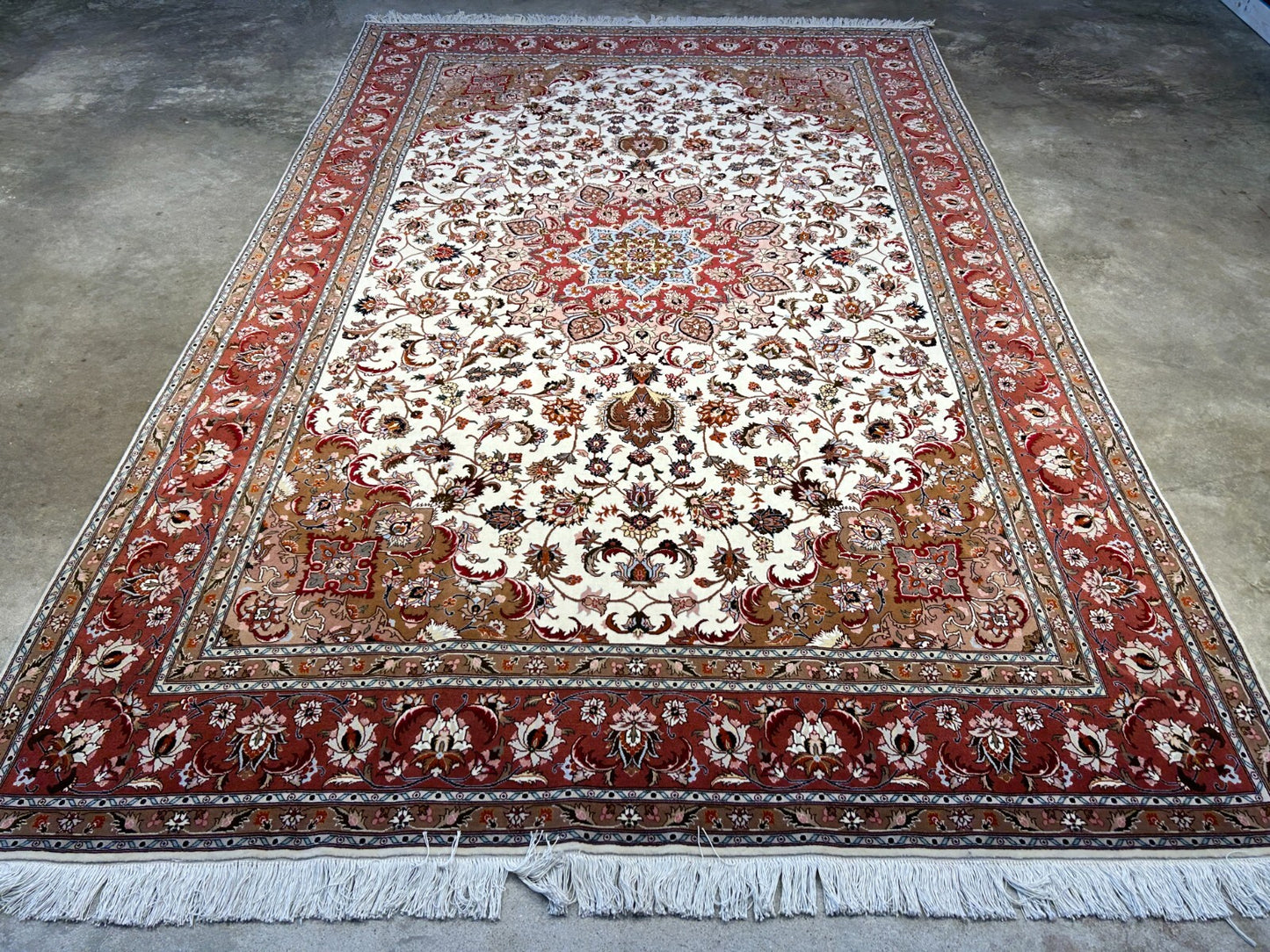 6'7"x10'1" Fine Hand-Knotted Wool & Silk Blend Tabrize Carpet - Area Rug