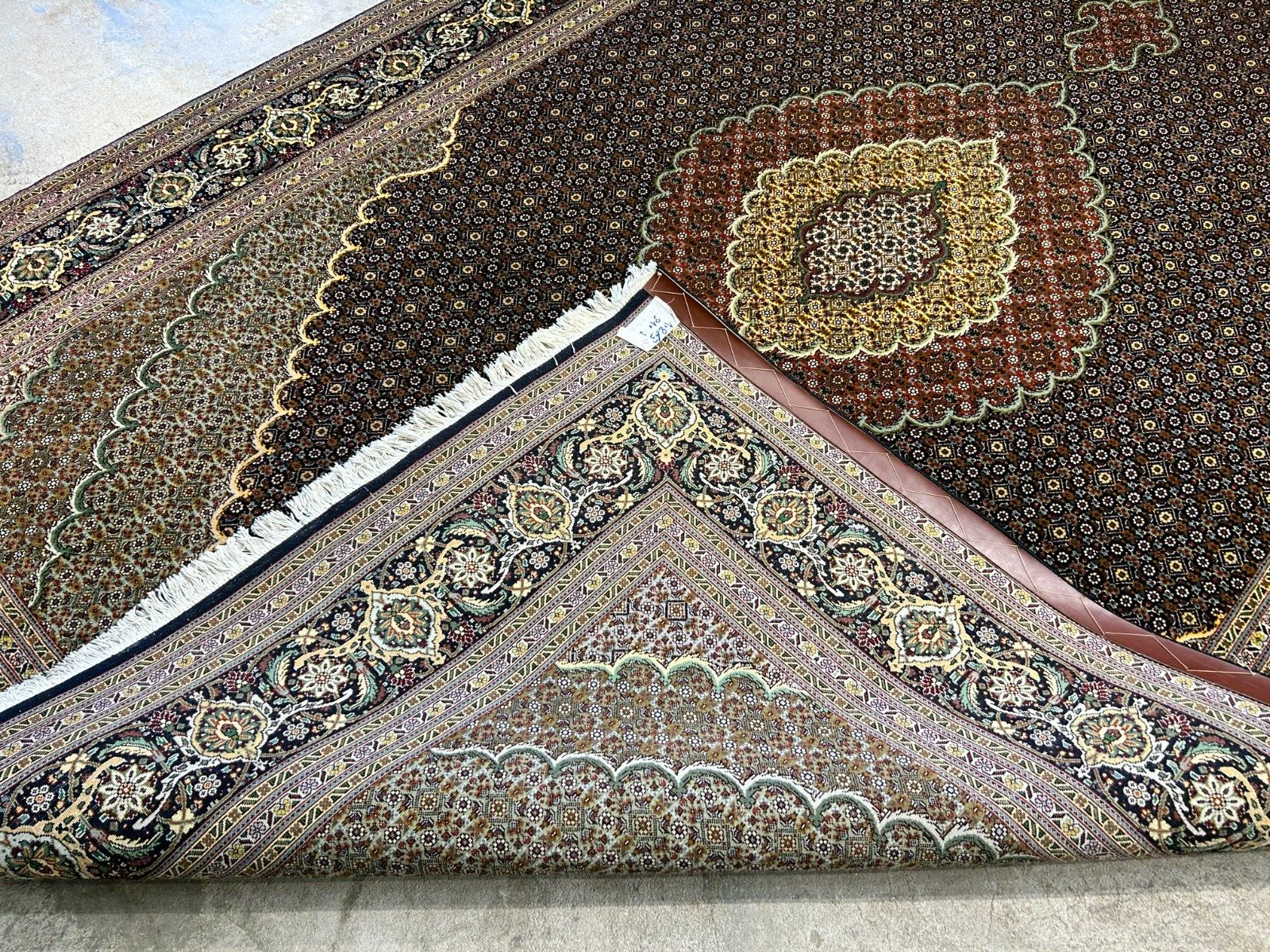 6'8"x10'3" Fine Hand-Knotted Wool & Silk Blend Tabrize Mahi Carpet - Area Rug