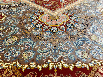 9'8"x13'6" Exquisite Signed Hand-Knotted 100% Silk Qume Rug