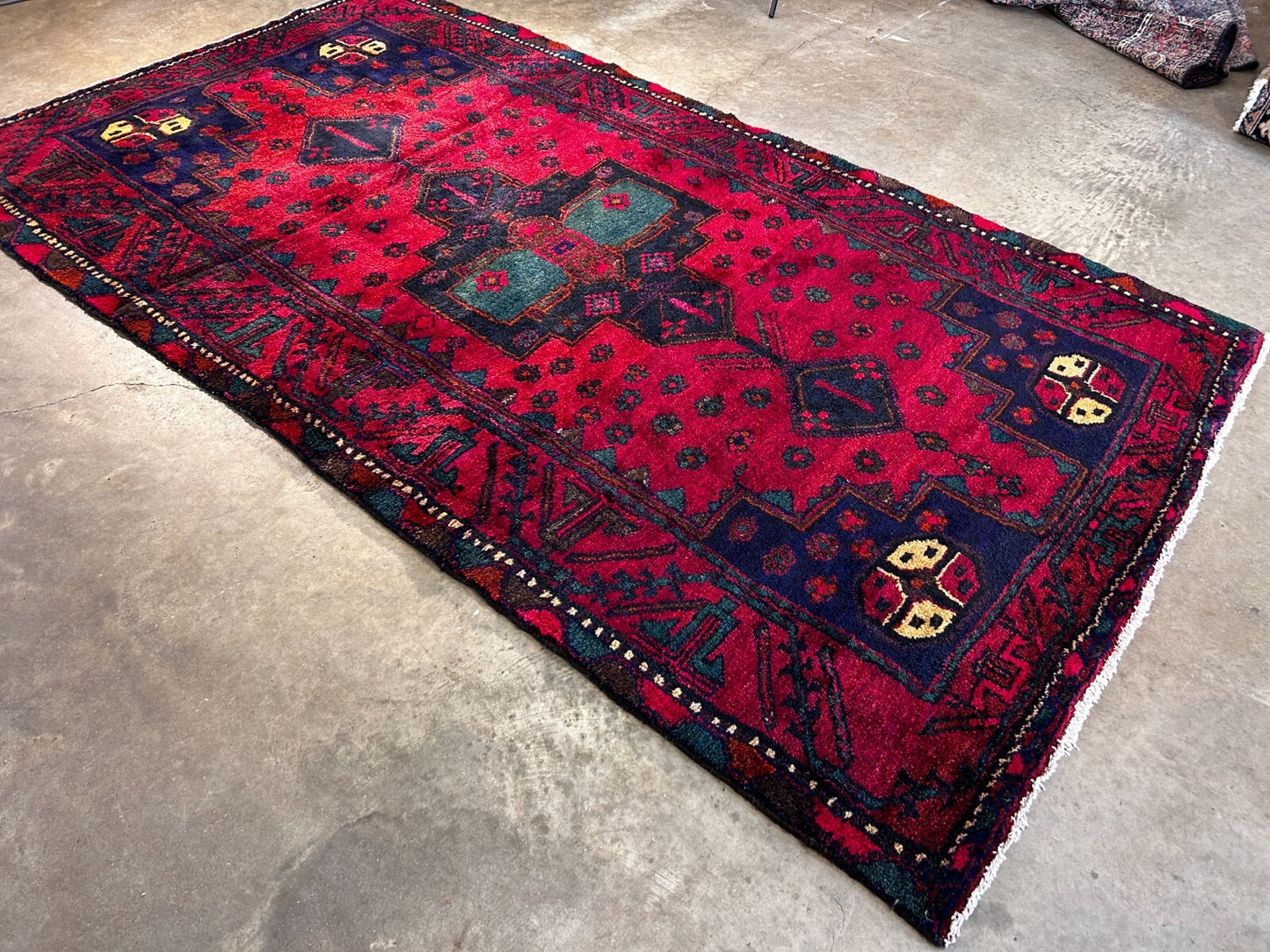 4'10" x 8'10" Hand-Knotted 100% Wool Pile Hamadane Area Rug - Carpet