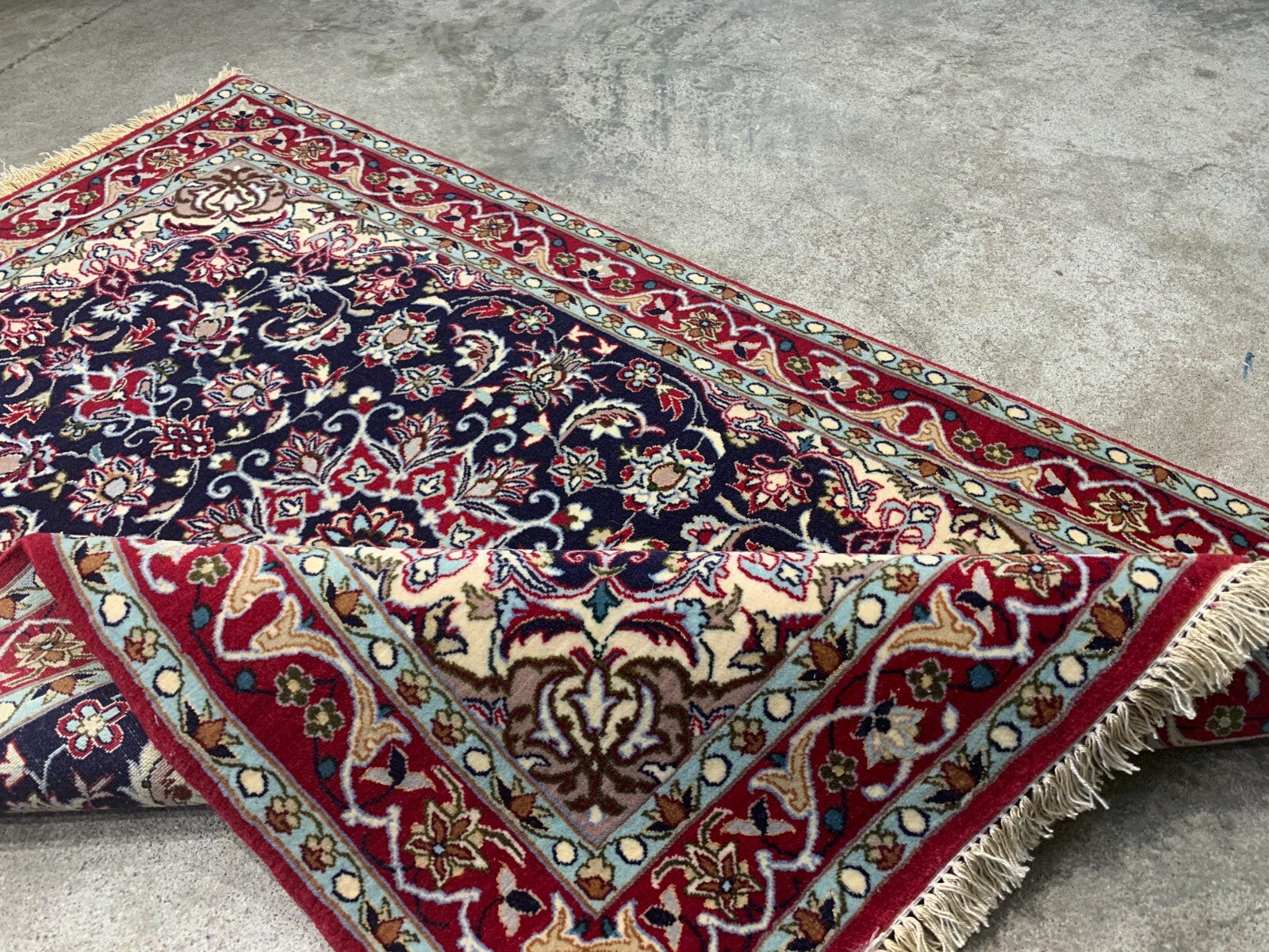 2'4"x3'5" Very Fine Hand-Knotted Wool & Silk Isfahane Rug - Area Carpet