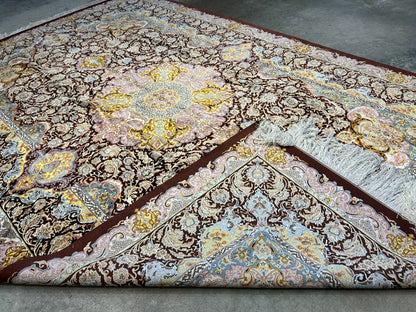 6'9"x10'2" Exquisite Hand-Knotted 100% Silk Qume Rug
