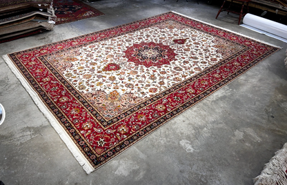 8'3"x11'7'' Very Fine Hand-Knotted Silk & Wool Tabrize Area Rug - Area Carpet