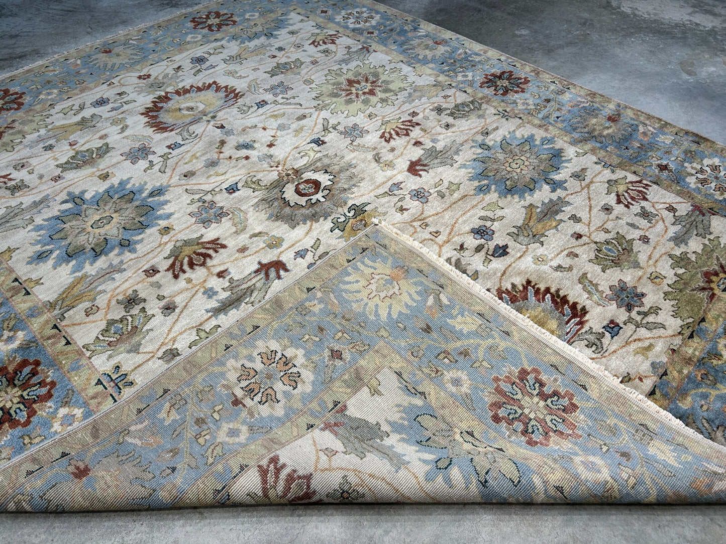 8' x 9'10" Hand-Knotted 100% Wool Carpet - Indian Mahal Area Rug
