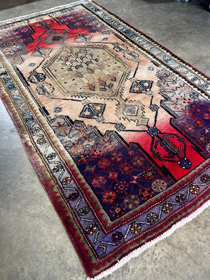 5'1" x 8'10" Hand-Knotted 100% Lamb Wool Carpet - Mousele Area Rug