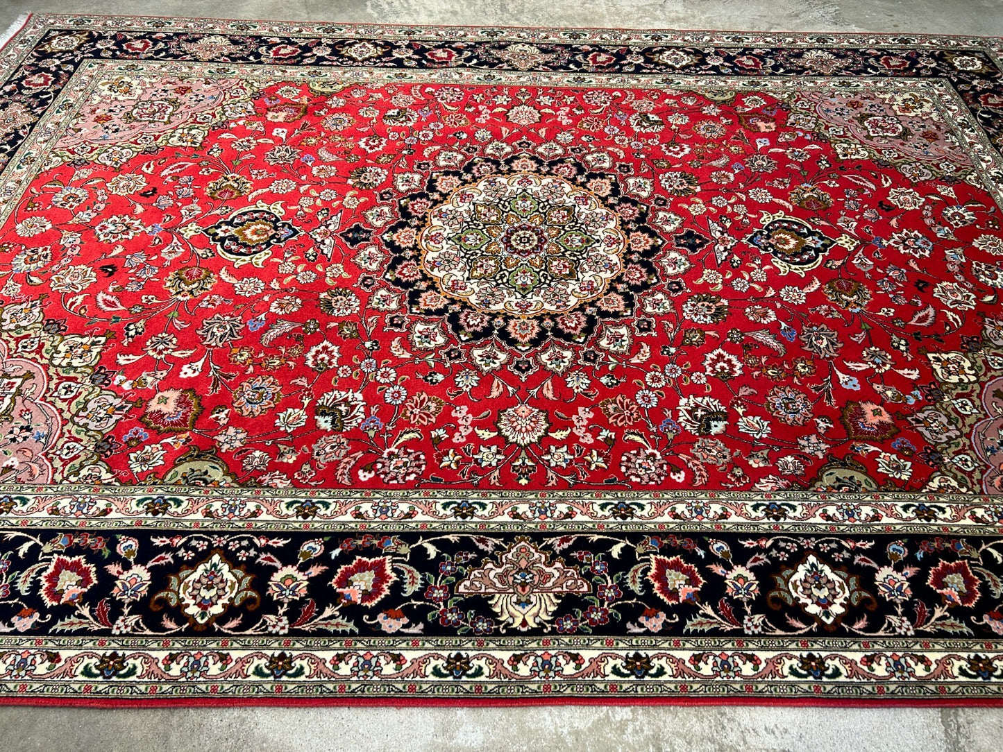 6'7"x9'10" Fine Hand-Knotted Wool & Silk Blend Tabrize Carpet - Area Rug