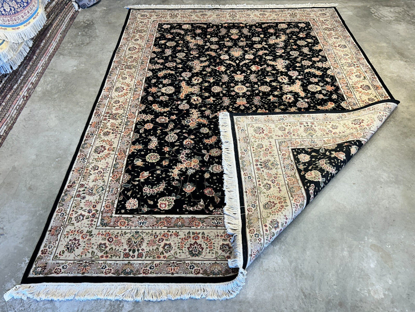8'9"x11'6" Hand-Knotted Wool & Silk Blend Oriental Rug