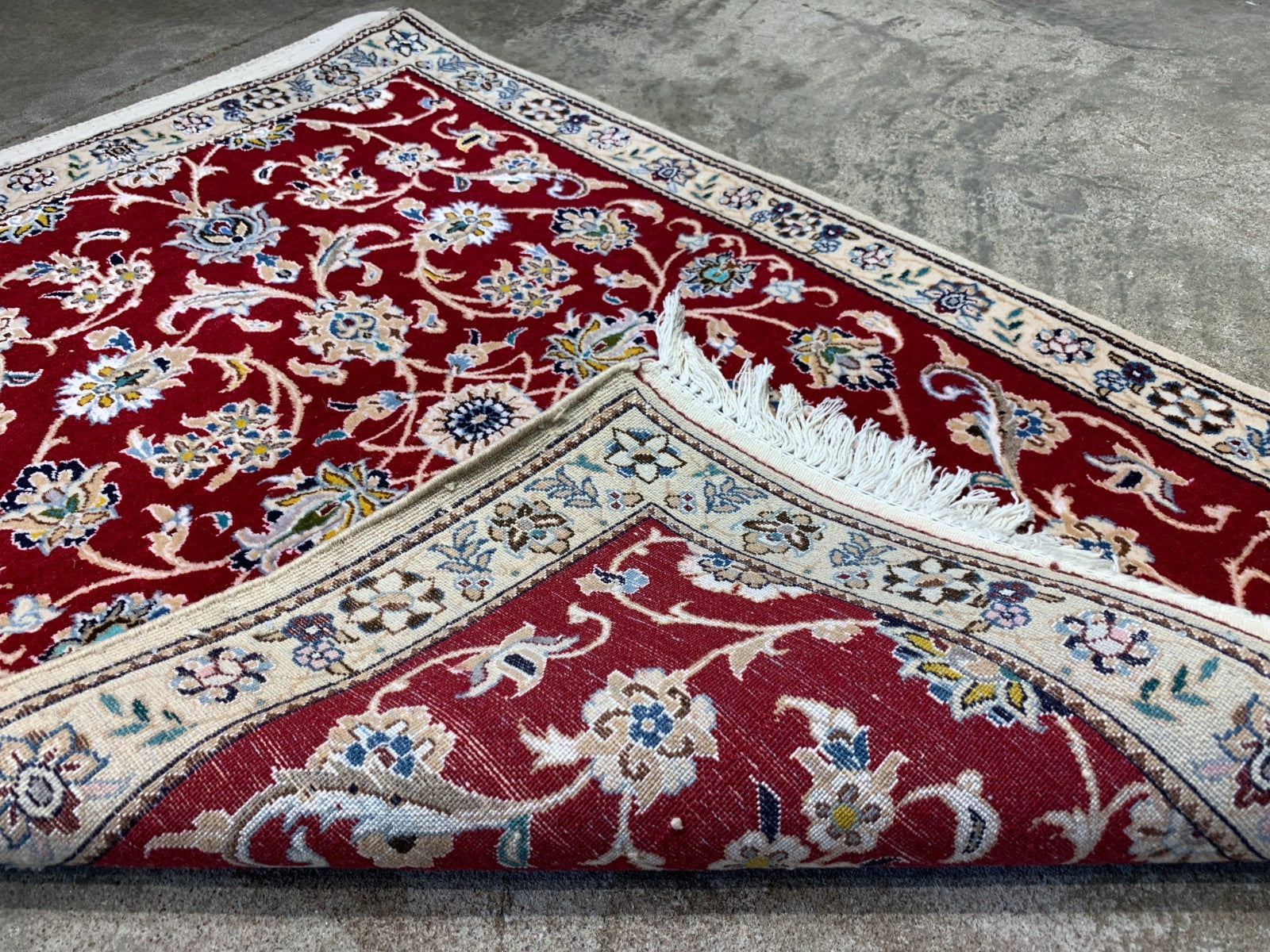 2'1"x2'11" Fine Hand-Knotted Wool & Silk Naine Rug