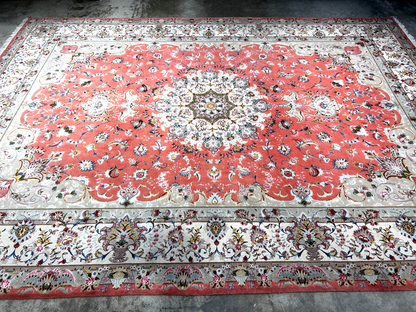 8'4"x12'3" Very Fine Hand-Knotted Wool & Silk Tabrize Rug
