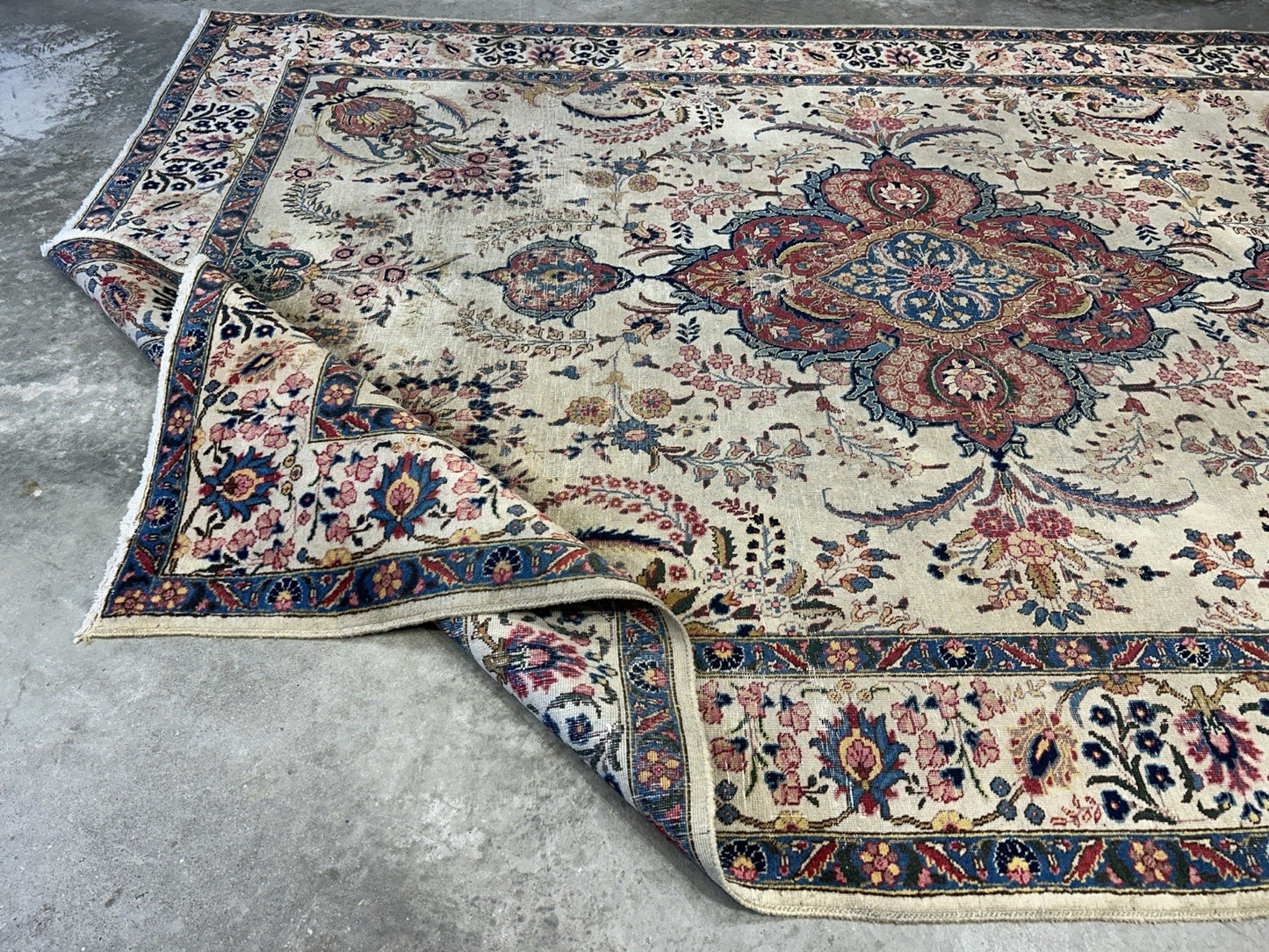 7’8”x10’8” Antique Hand-Knotted 100% Wool Pile Tabrize Area Rug - Carpet