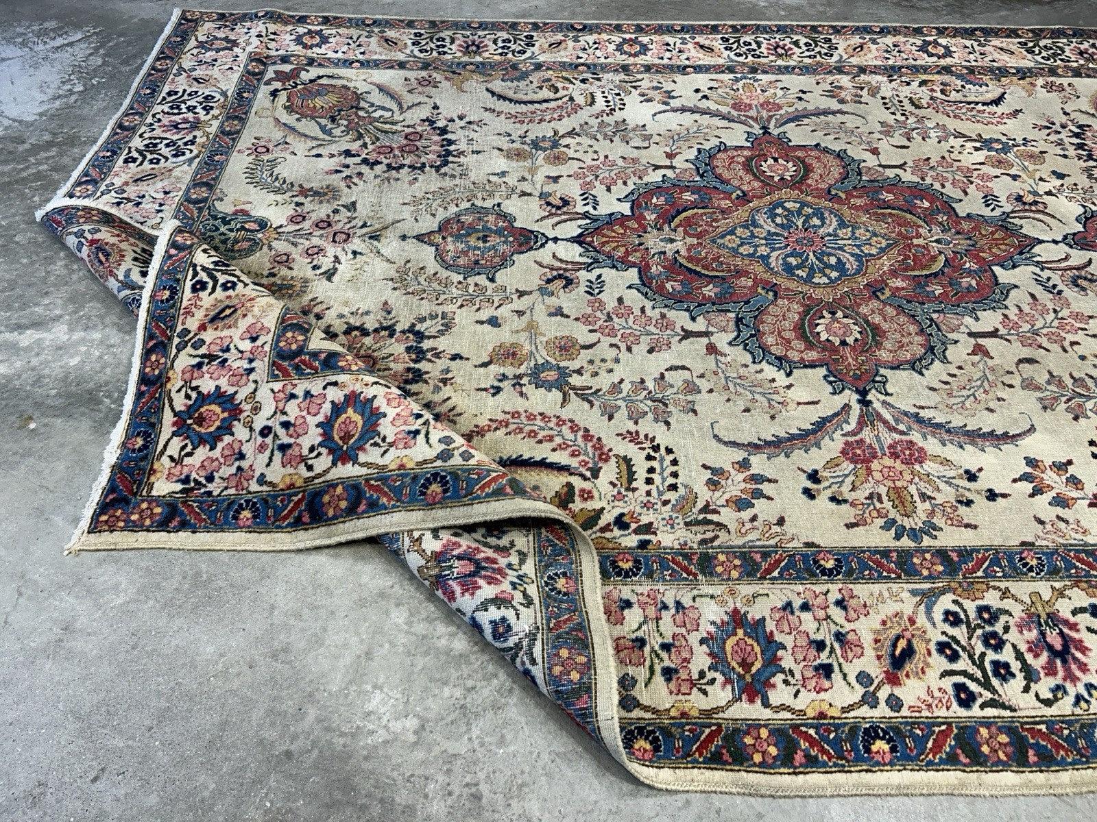 7’8”x10’8” Antique Hand-Knotted 100% Wool Pile Tabrize Area Rug - Carpet