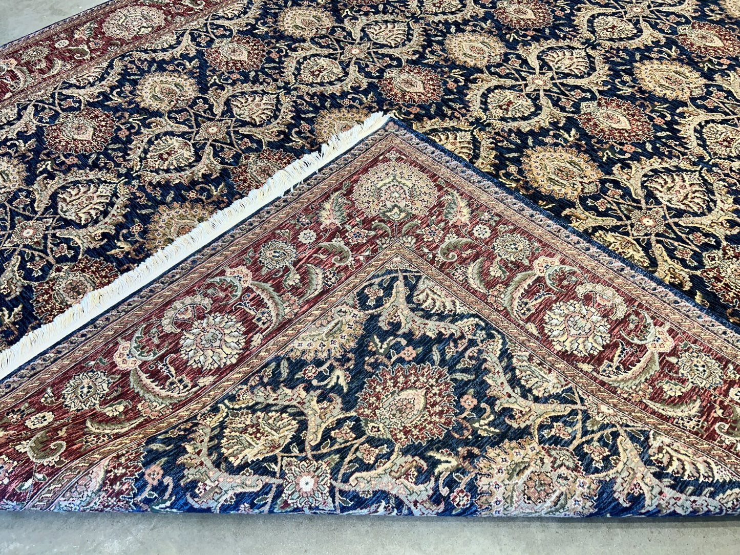 9'x12'2" Hand-Knotted 100% Wool Pile Oriental Rug