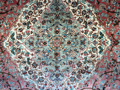 6'5"x9'5" Exquisite Hand-Knotted 100% Silk Qume Rug