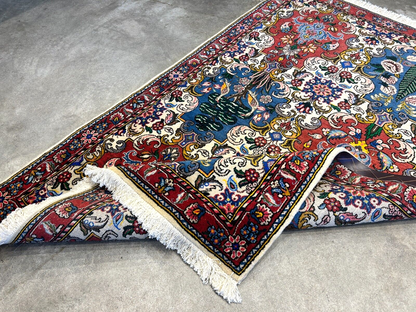 3'5"x5'2" Hand-Knotted 100% Lamb Wool Bakhtiarie Area Rug
