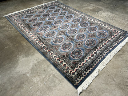 5'3"x7'7" Antique Hand-Knotted Wool Oriental Rug - Area Carpet