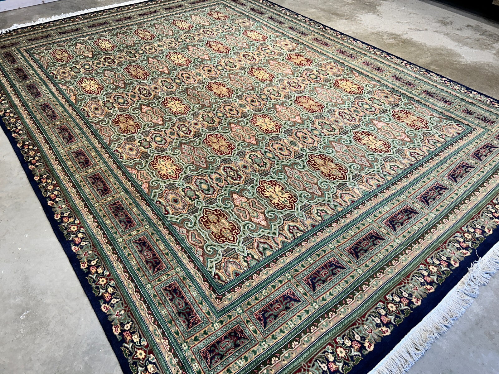 8'10"x11'10" Hand-Knotted 100% Wool Pile Oriental Rug