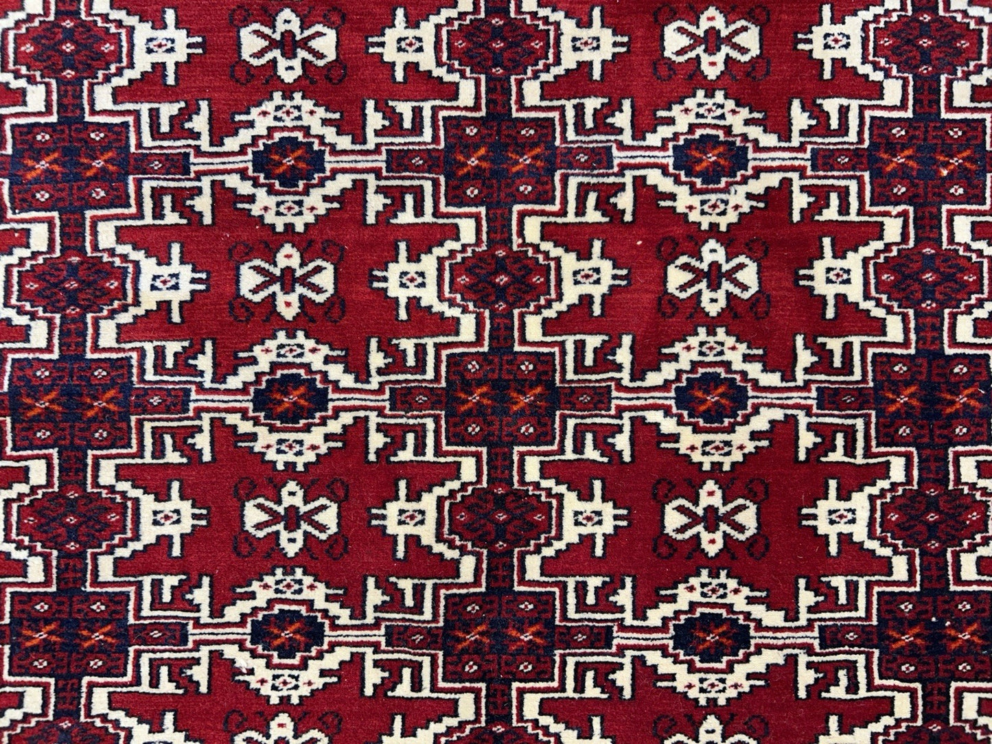 7’7”x10’ Hand-Knotted 100% Wool Pile Bokhara Area Rug - Carpet