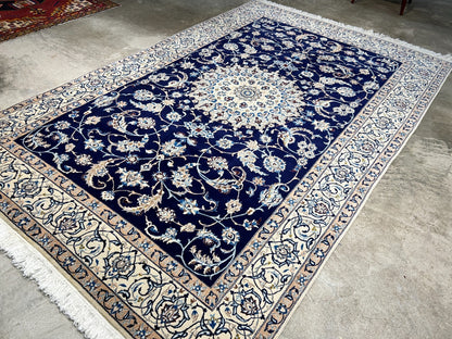 6'5"x10'1" Hand-Knotted Silk & Wool Blend Carpet - Naine Area Rug