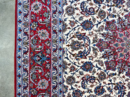 6'9"x10'1" Extra-Fine Hand-Knotted Wool & Silk Blend Isfahane Carpet - Area Rug