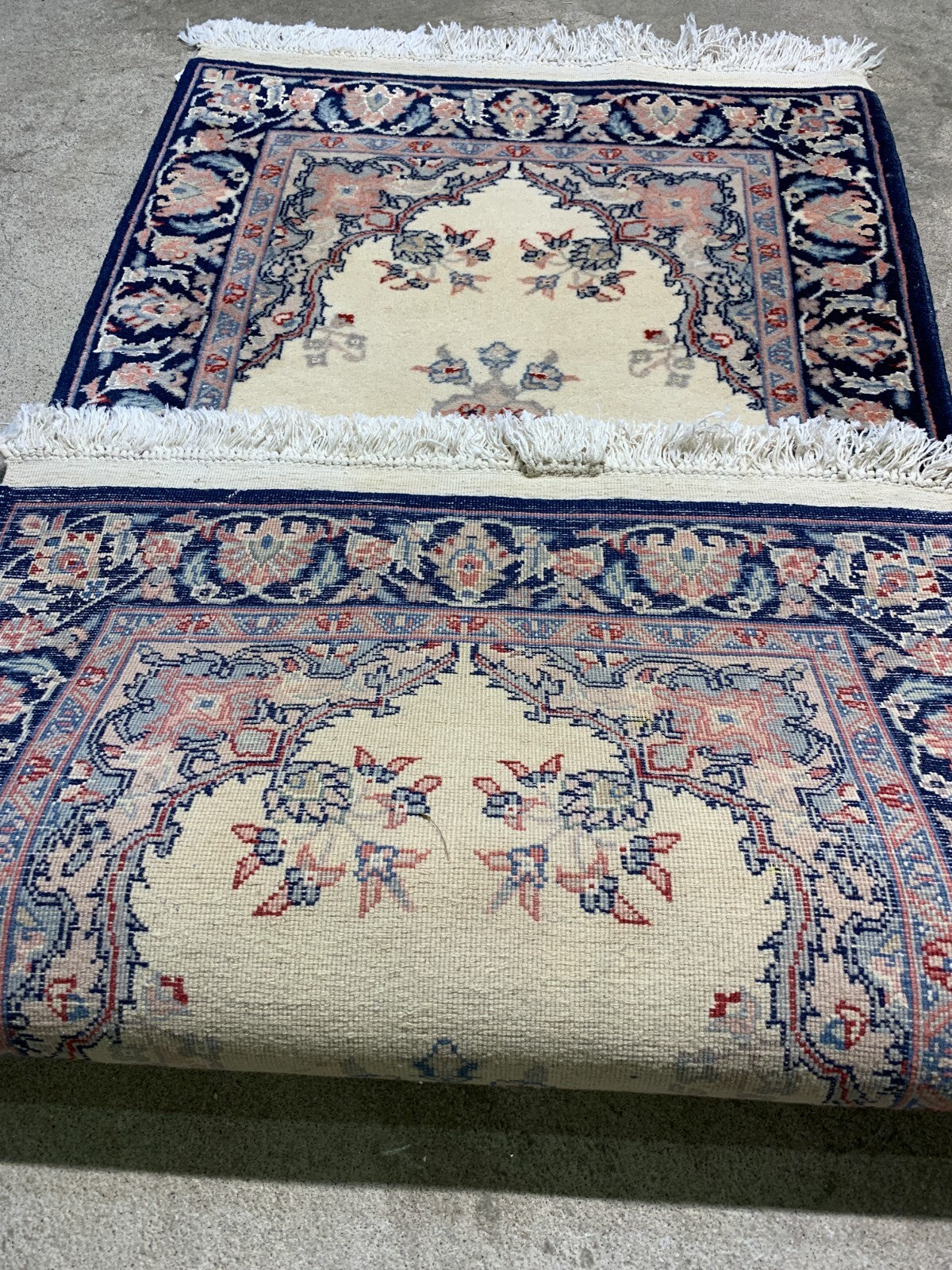 2'x4' Hand-Knotted Wool Oriental Rug - Area Carpet