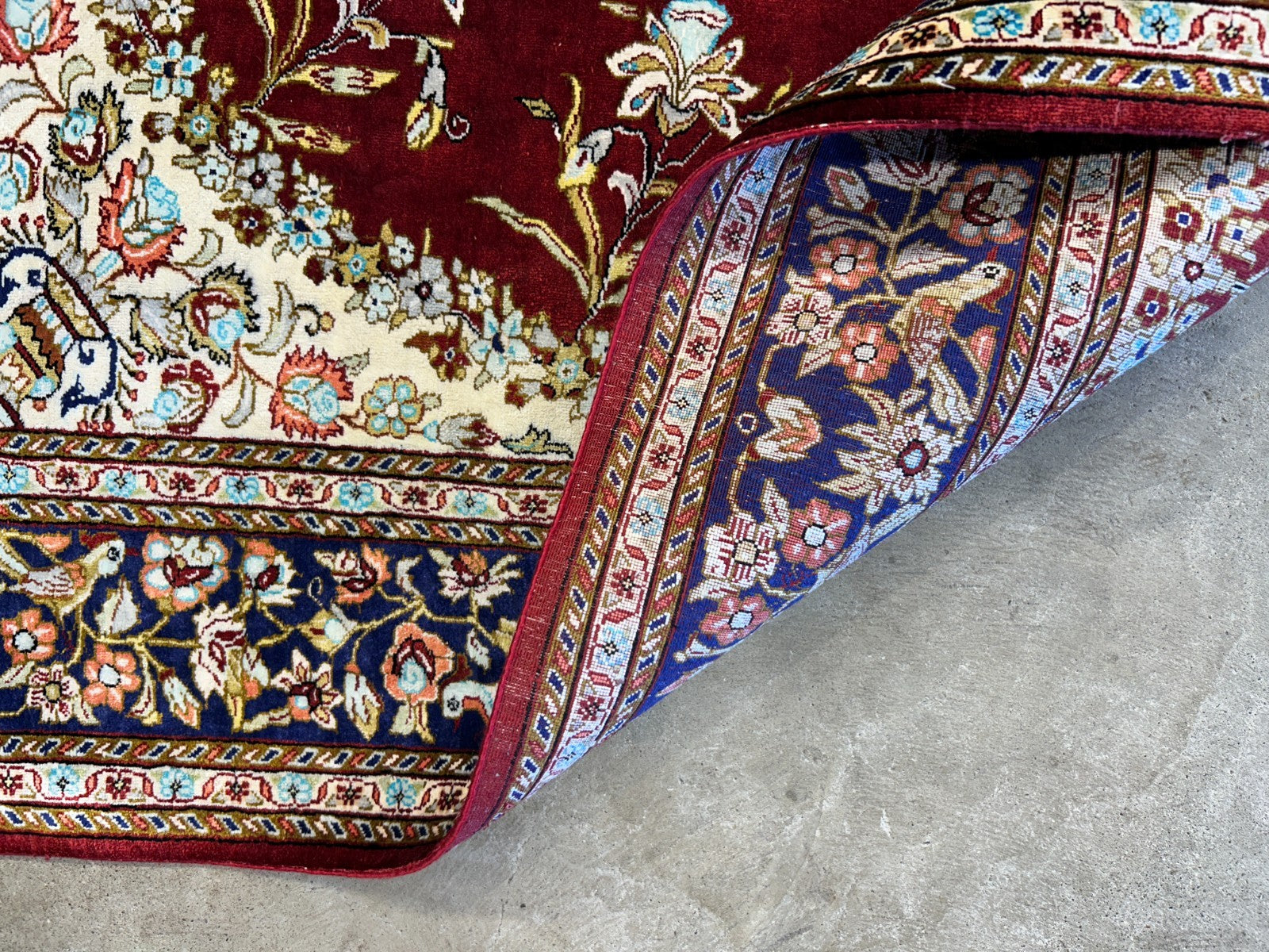 3'3"x5' Exquisite Fine Hand-Knotted 100% Silk Qume Area Rug