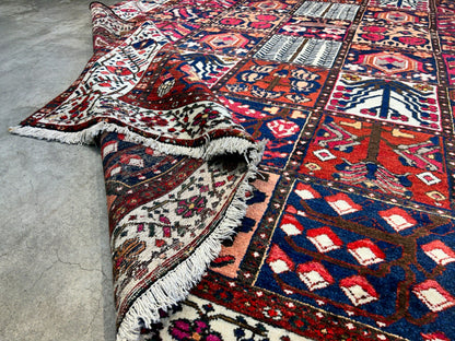 7'1"x10'1" Hand-Knotted 100% Lamb Wool Bakhtiarie Carpet - Area Rug