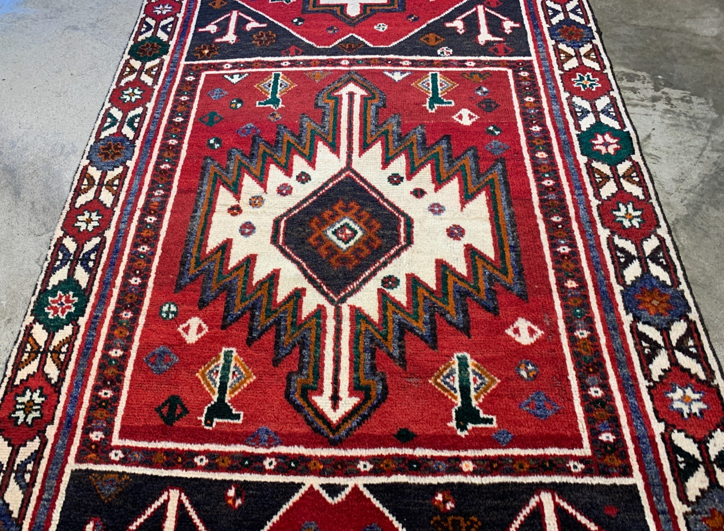 4'0" x 7'1" Hand-Knotted 100% Wool Pile Nahavande Area Rug - Carpet
