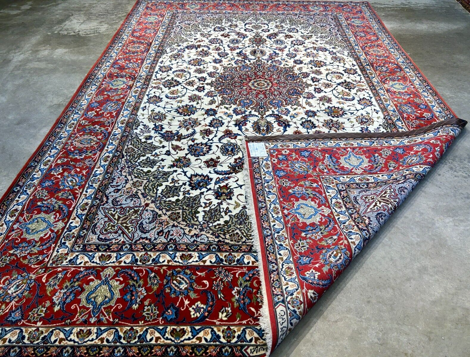 6'9"x10'3" Extra-Fine Hand-Knotted Wool & Silk Blend Isfahane Area Rug - Signed