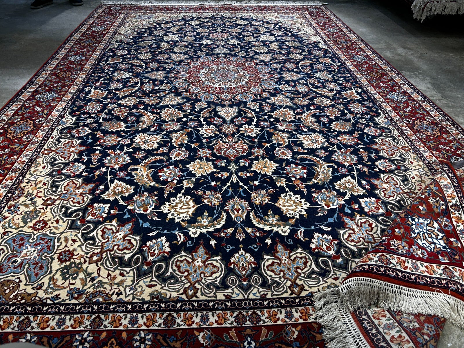 7'9"x12'8" Extra Fine Hand-Knotted Wool & Silk Isfahane Seirafian Rug