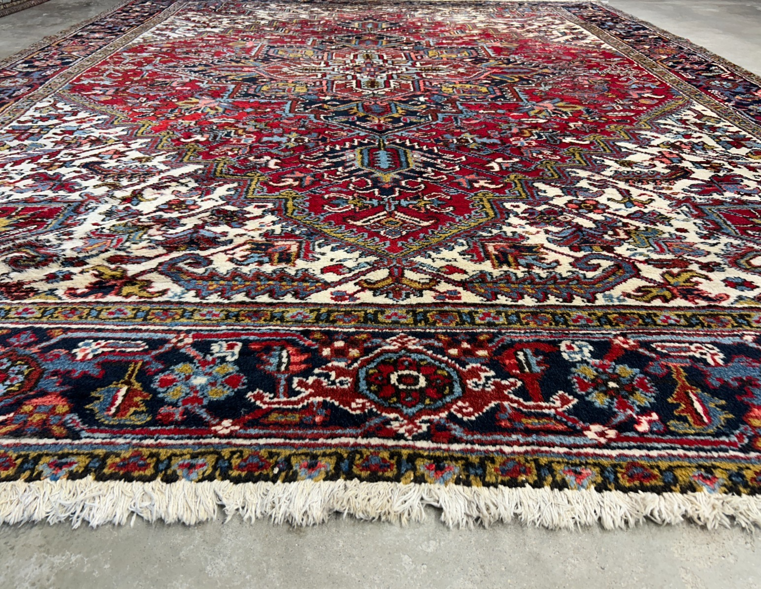 8'2"x10'8" Vintage Hand-Knotted 100% Wool Pile Herize Area Rug - Carpet