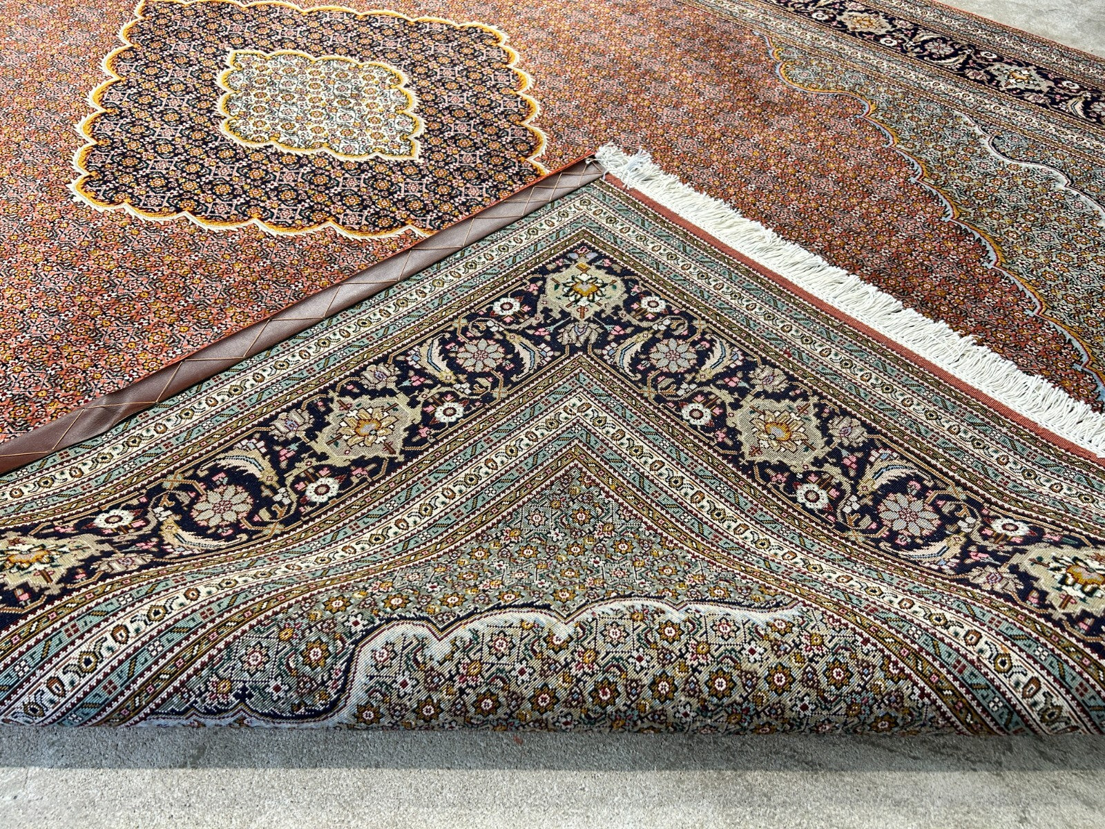 6'8"x10'1" Fine Hand-Knotted Wool & Silk Blend Tabrize Mahi Carpet - Area Rug