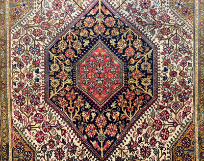 3'6"x5'0'' Fine Hand-Knotted Silk & Wool Qume Area Rug - Area Carpet