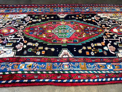 4'8" x 10' Hand-Knotted 100% Lamb Wool Nahavande Area Rug