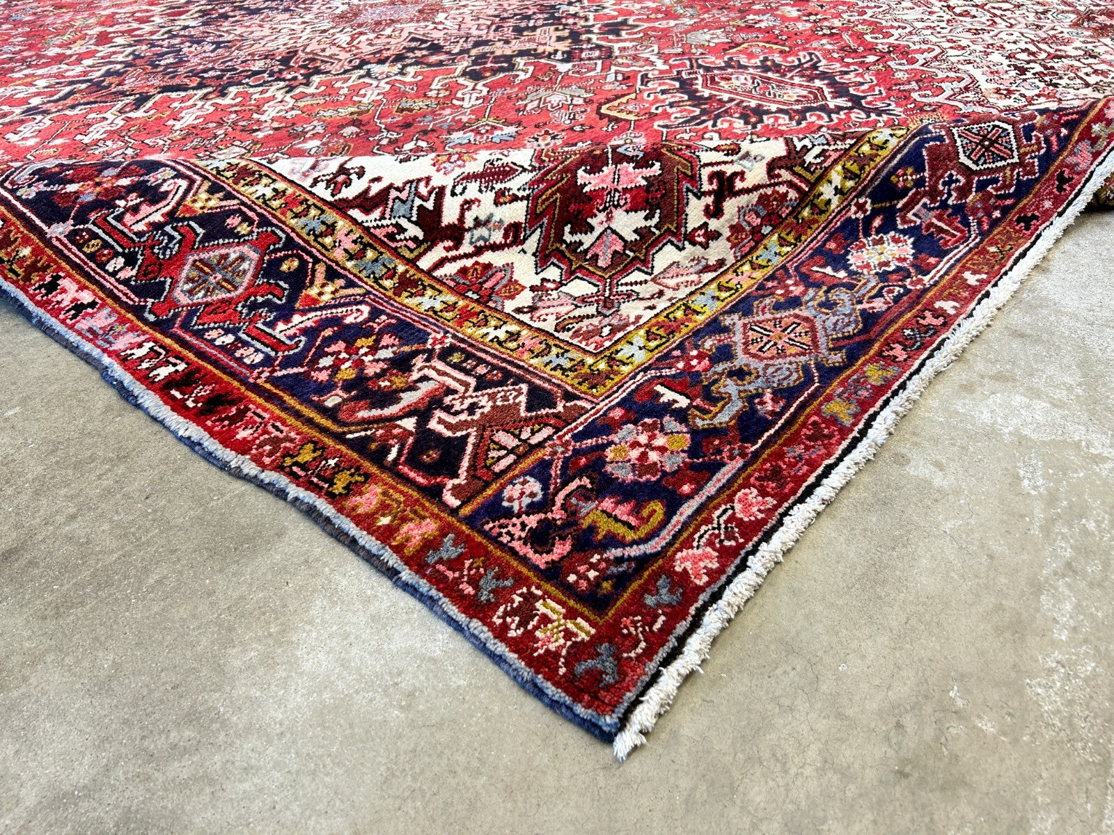 10'x12'4" Hand-Knotted 100% Lamb Wool Herize Carpet - Area Rug