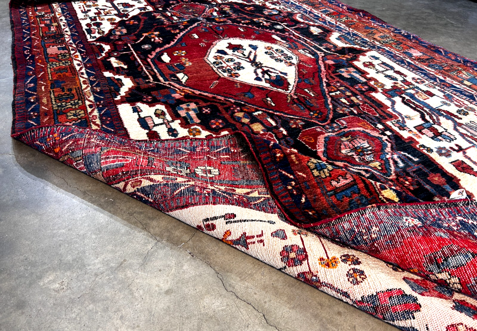 5'1" x 10'10'' Hand-Knotted 100% Lamb Wool Carpet - Nahavande Area Rug